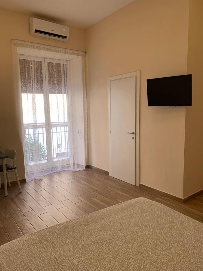 Clelia'S Room Napoli Ngoại thất bức ảnh