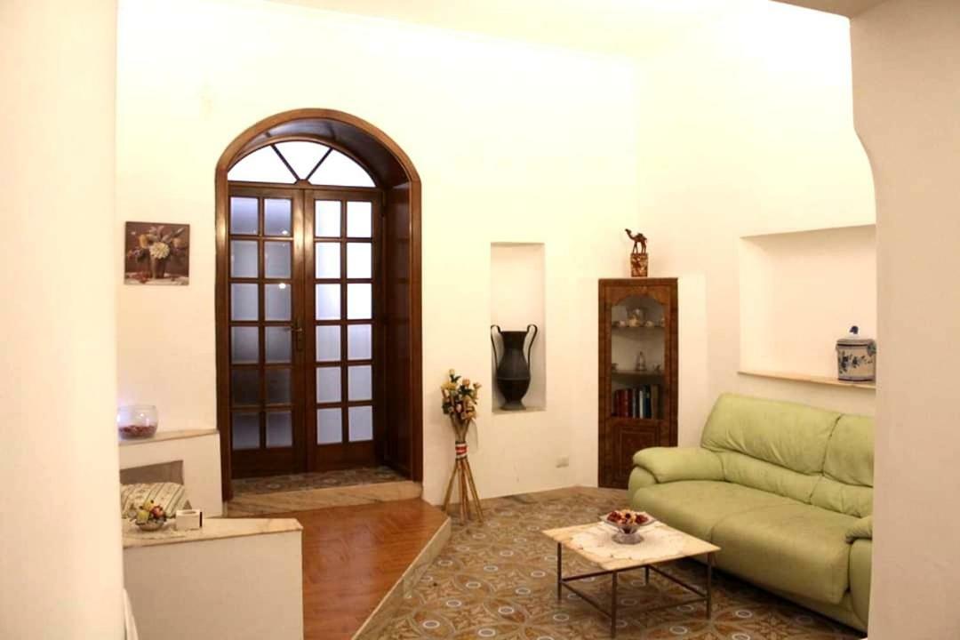 Clelia'S Room Napoli Ngoại thất bức ảnh